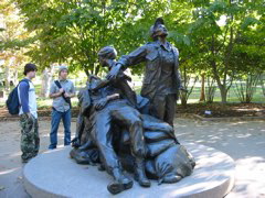Viet Nam Women's War Memorial