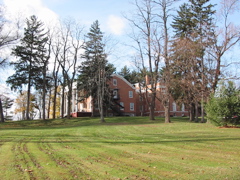 How the house sits upon the hill